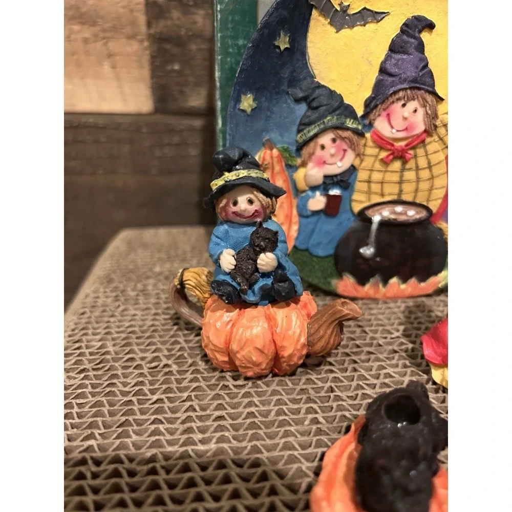 Popular Imports TS 622 Decorative Mini‎ Halloween Tea Party Vintage